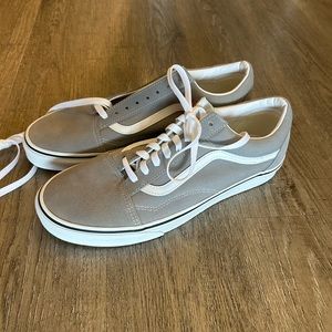 NWT Vans Sneakers